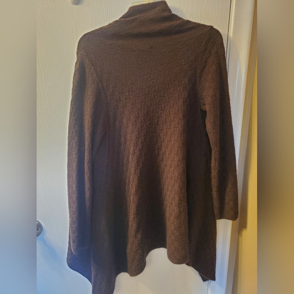 Venus brown poncho - Picture 8 of 8